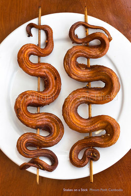 cooked-snakes-cambodia-p1.jpg