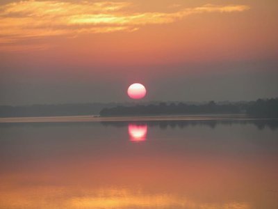 Sunrise on Upper Rideau lake.jpg